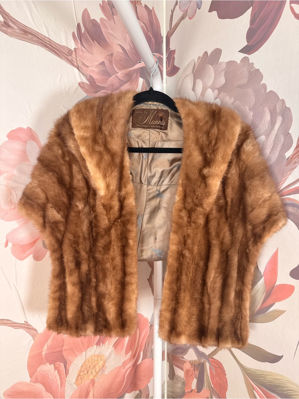 1950’s Vintage Women's Furs by Mannis Mink Fur Shawl in Warm Brown - OS